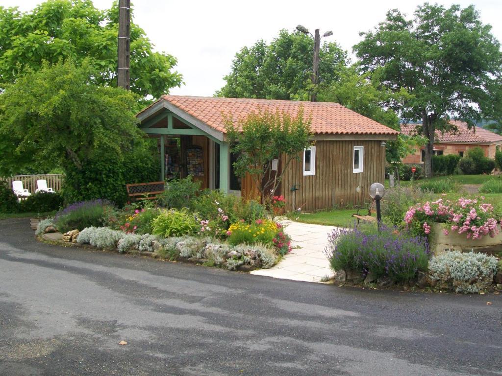 Villefranche-du-Périgord Logis Hotel Restaurant La Bastide المظهر الخارجي الصورة